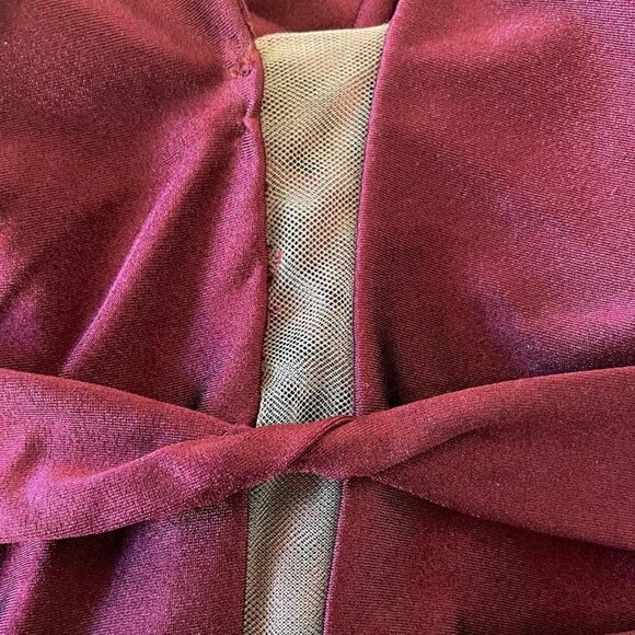 La Femme Dark Berry Strappy Back Knotted Detail Gown - Picture 5 of 5